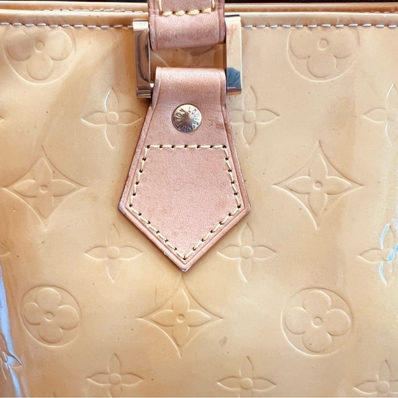 LOUIS VUITTON HOUSTON VERNIS MONOGRAM DAMIER YELLOW GOLD SHOULDER TOTE BAG - Picture 15 of 16